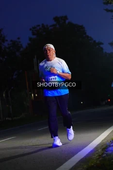Runner Photo 2254414