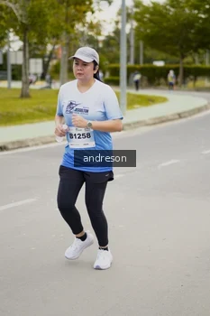 Runner Photo 2254501