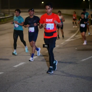 Runner Photo 2255101