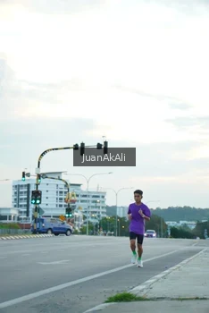 Runner Photo 2255172