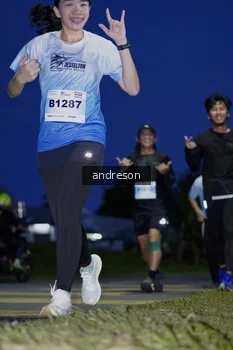 Runner Photo 2255337