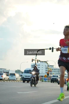 Runner Photo 2255417
