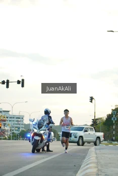 Runner Photo 2255430
