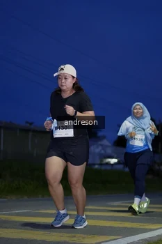 Runner Photo 2255635