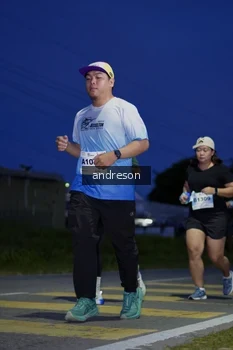 Runner Photo 2255650