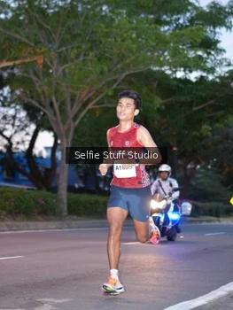 Runner Photo 2255830