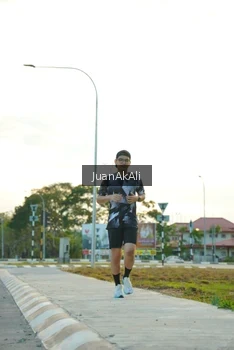 Runner Photo 2255851