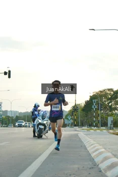 Runner Photo 2255938