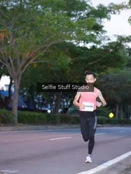 Runner Photo 2255952