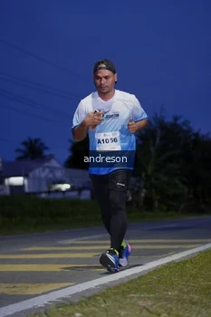 Runner Photo 2255998