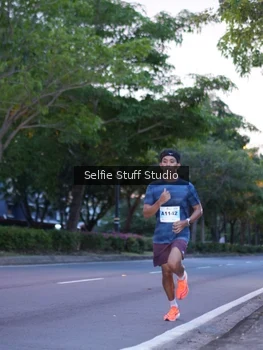 Runner Photo 2256043