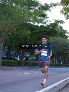 Runner Photo 2256055