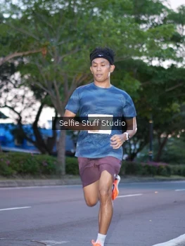Runner Photo 2256114