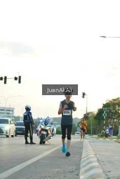 Runner Photo 2256154
