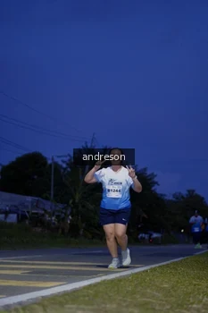 Runner Photo 2256180