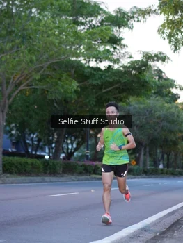 Runner Photo 2256331