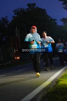 Runner Photo 2256731