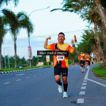 Runner Photo 2256825