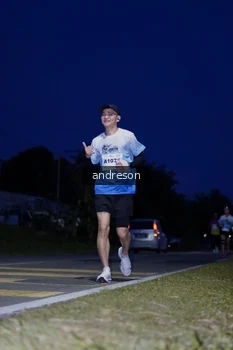Runner Photo 2257114
