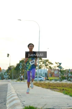 Runner Photo 2257602