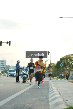 Runner Photo 2257695