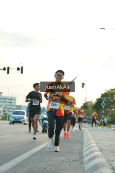 Runner Photo 2257717