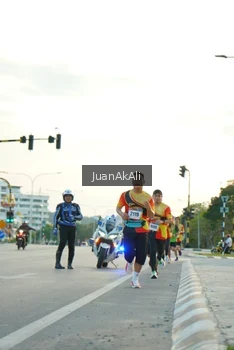 Runner Photo 2257782