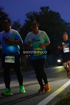 Runner Photo 2258499