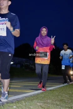 Runner Photo 2259302