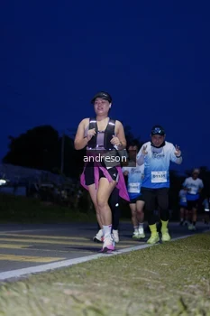 Runner Photo 2259836
