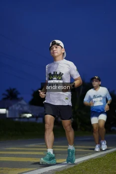 Runner Photo 2261020