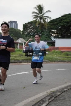 Runner Photo 2261177