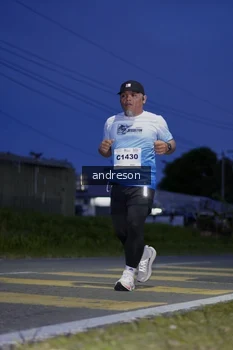 Runner Photo 2261461