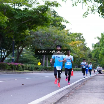 Runner Photo 2261513
