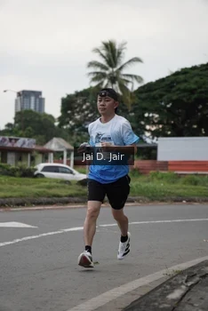 Runner Photo 2263165