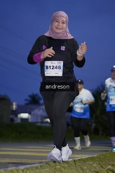 Runner Photo 2263169