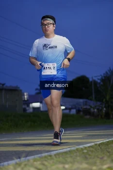 Runner Photo 2263380