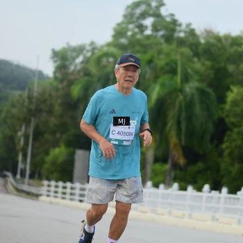 Runner Photo 2265594