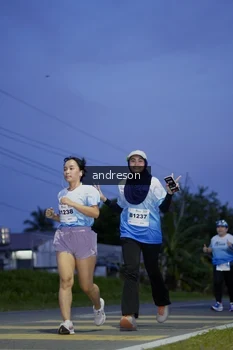 Runner Photo 2265616
