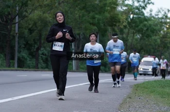 Runner Photo 2265660