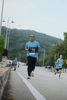Runner Photo 2265905
