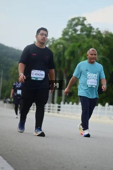 Runner Photo 2265960
