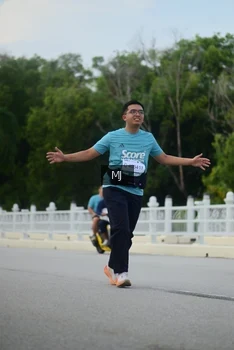 Runner Photo 2266063