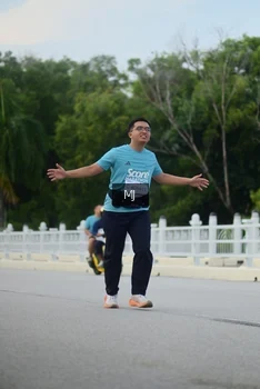 Runner Photo 2266072