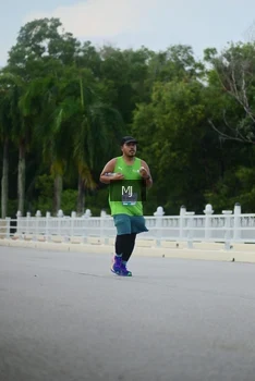 Runner Photo 2266162