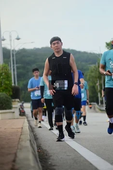 Runner Photo 2266297