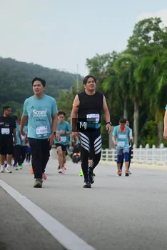 Runner Photo 2266376