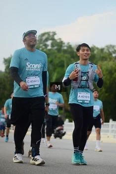 Runner Photo 2266398