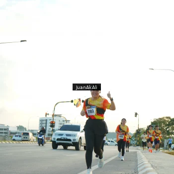 Runner Photo 2270923