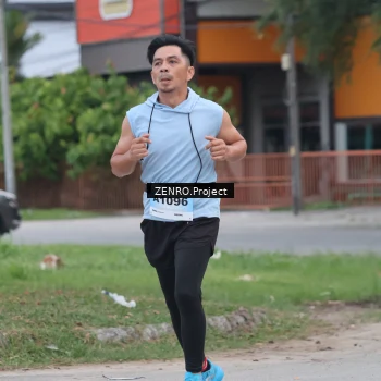 Runner Photo 2274164